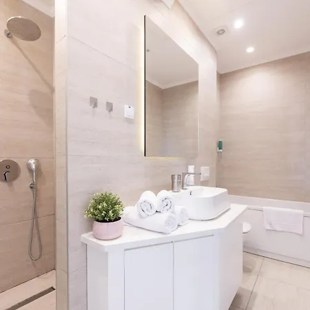 Apartment Slavija Fontana Lux