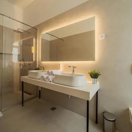 Slavija Fontana Lux Apartment